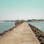 Hébergement de vacances Vue Mer- 600m De La Plage-maison Familiale Pour 10 *